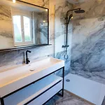 Capsule Art Deco - Jacuzzi - Netflix - Cinema - Arcade De Jeux & Nintendo Switch - 2 - Filet Suspendu